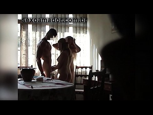 ❤️ セックスフレンドが巨漢を誘って3P ️ ロシアポルノ ❌️❤